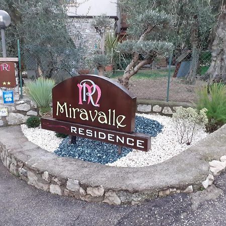 ليمونِ سول غاردا Residence Miravalle المظهر الخارجي الصورة